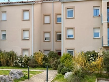 3-room apartment in BERRIAC, 60m2 of living space, two bedrooms, two parking spaces