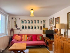 Magnificent property in Limoux with 205.07m2 of living space on 2.05 hectares of land