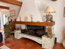 Manor house in CARCASSONNE with 233m2 of living space, 5 bedrooms, garage, swimming pool, 1100m2 plot