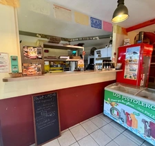 Fonds de commerce à vendre Restauration à  20Km Nord-Est  de Carcassonne 120m2 et Terrasse, places de parking