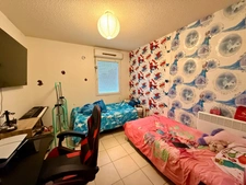 3-room apartment in BERRIAC, 60m2 of living space, two bedrooms, two parking spaces