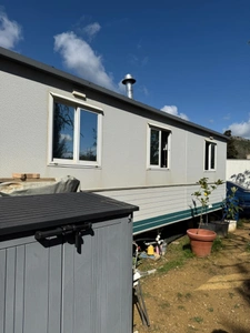 Bungalow 22 M2, deux chambres, su 410m2 de terrain, village proche de Durban 