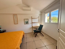 Maison plain-pied à RIEUX MINERVOIS 78m2 habitables, un  gite de 50m2 sur terrain 725m2, piscine
