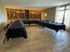 Property with over 700m2 of living space on 1.24 hectares of land, swimming pool and exceptional views 