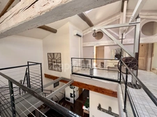 Loft exceptionnel 170m2 habitables 4 chambres, 1 garage et jardin à 20km de Carcassonne  avec piscine hors sol