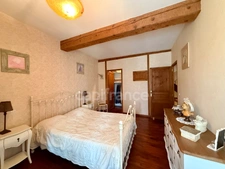 Manor house in CARCASSONNE with 233m2 of living space, 5 bedrooms, garage, swimming pool, 1100m2 plot