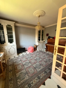 Maison de ville 6 pièces CARCASSONNE terrain 275m2 4 chambres et un garage