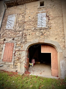 Building for renovation for sale in Montlaur (11), approximately 282m2 with land