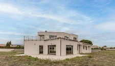 Architect-designed villa 20km from CARCASSONNE, 186.80m2 of living space on a 1926m2 plot