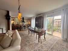 Beautiful 3-bedroom apartment in Carcassonne city centre, 140m2 of living space, one parking space