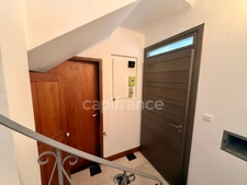Beautiful 3-bedroom apartment in Carcassonne city centre, 140m2 of living space, one parking space