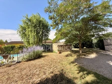 Manor house in CARCASSONNE with 233m2 of living space, 5 bedrooms, garage, swimming pool, 1100m2 plot