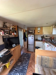Bungalow 22 M2, deux chambres, su 410m2 de terrain, village proche de Durban 