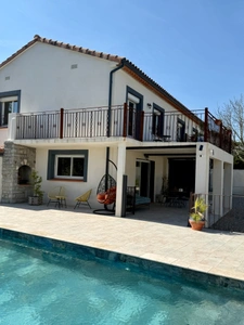 Maison à vendre 9 pièces VILLEMOUSTAUSSOU (11)194m2 habitable, 5 chambres, terrain 1858m2 piscine 