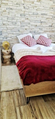 Dpt Aude (11), for sale CARCASSONNE Investment building of 118m244 Apartments: two T2; two T1bis