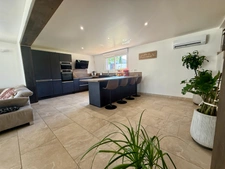 House for sale 9 rooms VILLEMOUSTAUSSOU (11) 194m2 living space, 5 bedrooms, land 1858m2 swimming pool 