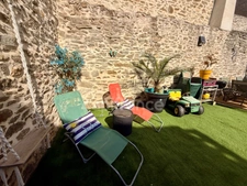 Loft exceptionnel 170m2 habitables 4 chambres, 1 garage et jardin à 20km de Carcassonne  avec piscine hors sol