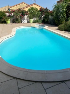 Maison plain-pied à RIEUX MINERVOIS 78m2 habitables, un  gite de 50m2 sur terrain 725m2, piscine