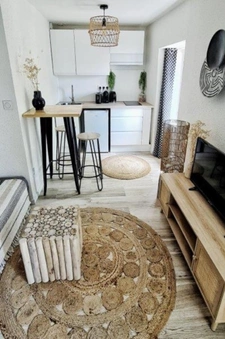 Dpt Aude (11), for sale CARCASSONNE Investment building of 118m244 Apartments: two T2; two T1bis
