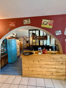 Fonds de commerce à vendre Restauration à  20Km Nord-Est  de Carcassonne 120m2 et Terrasse, places de parking