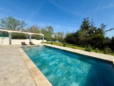 House for sale 9 rooms VILLEMOUSTAUSSOU (11) 194m2 living space, 5 bedrooms, land 1858m2 swimming pool 