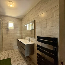 Maison à vendre 9 pièces VILLEMOUSTAUSSOU (11)194m2 habitable, 5 chambres, terrain 1858m2 piscine 