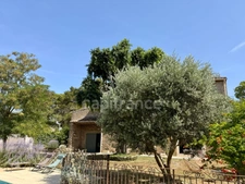 Manor house in CARCASSONNE with 233m2 of living space, 5 bedrooms, garage, swimming pool, 1100m2 plot