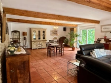 Manor house for sale in CARCASSONNE (11) with 9 rooms, 233m2 of living space, 5 bedrooms, garage, swimming pool, 1100m2 plot