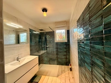 Maison plain-pied à RIEUX MINERVOIS 78m2 habitables, un  gite de 50m2 sur terrain 725m2, piscine