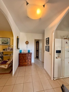 Maison plain-pied à RIEUX MINERVOIS 78m2 habitables, un  gite de 50m2 sur terrain 725m2, piscine