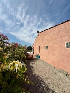 Villa in PEYRIAC MINERVOIS of approximately 135 m2, 3 bedrooms, swimming pool, garage, 885m2 plot