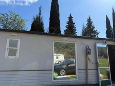 Bungalow 22 M2, deux chambres, su 410m2 de terrain, village proche de Durban 