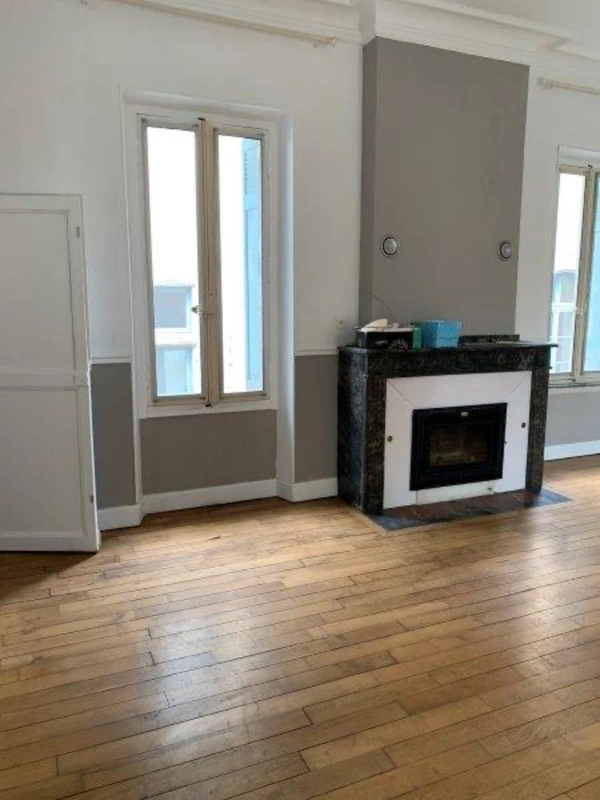 Dpt Aude (11), à vendre CARCASSONNE appartement T4 de 126 m²  3 chambres 1 terrasse