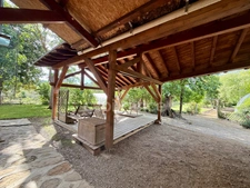 Magnificent property in Limoux with 205.07m2 of living space on 2.05 hectares of land