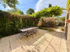 Manor house for sale in CARCASSONNE (11) with 9 rooms, 233m2 of living space, 5 bedrooms, garage, swimming pool, 1100m2 plot