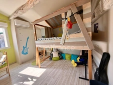 Loft exceptionnel 170m2 habitables 4 chambres, 1 garage et jardin à 20km de Carcassonne  avec piscine hors sol