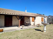 Single-storey house, 103m2, on a beautiful enclosed plot of 675m2