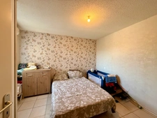 3-room apartment in BERRIAC, 60m2 of living space, two bedrooms, two parking spaces