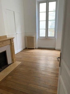 Dpt Aude (11), à vendre CARCASSONNE appartement T4 de 126 m²  3 chambres 1 terrasse