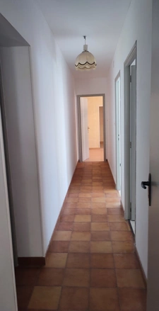 Single-story house for sale in CAZILHAC (11), 5 rooms, approximately 100m2 of living space on 448m2 of land with garage, 3 bedrooms