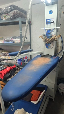 Fonds de commerce à vendre CARCASSONNE Pressing 96m2