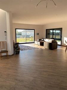 Villa architecte  à vendre 6 pièces proche de CARCASSONNE (11) 186,80m2 habitable sur terrain de 1926m2