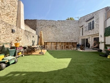 Loft exceptionnel 170m2 habitables 4 chambres, 1 garage et jardin à 20km de Carcassonne  avec piscine hors sol