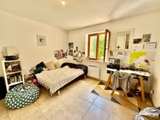 Dpt Vaucluse (84), à vendre aux Imberts quartier de GORDES, maison de plein pied avec 3 chambres et 1600 m2 de jardin  