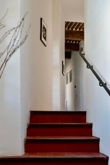 Dpt Vaucluse (84), à vendre au Coeur de L'ISLE SUR LA SORGUE exceptionnelle maison de près de 600 m2 avec jardin paysagé avec piscine sur plus de 900 m2 et chapelle à rénover de près de 180 m2 