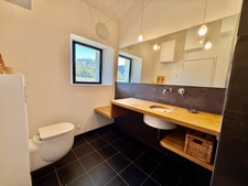Mas rénové à vendre en campagne de OPPEDE (84), près 200 m2, 3 chambres sur terrain attenant piscinable de près de 1075 m2.