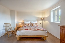 House for sale, 8 rooms, SAINT SATURNIN LES APT (84)