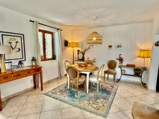 Dpt Vaucluse (84), à vendre aux Imberts quartier de GORDES, maison de plein pied avec 3 chambres et 1600 m2 de jardin  