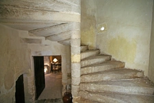 Propriete À Bonnieux(84) exceptionnelle ancienne magnanerie du XIIIᵉ siècle à rénover, près de 1 000 m² près de 7 ha
