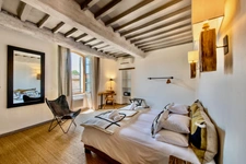 Dpt Vaucluse (84), à vendre BEAUMETTES maison de village de près de 350 m² avec piscine et spa sur un terrain de 1 924,00 m² 
